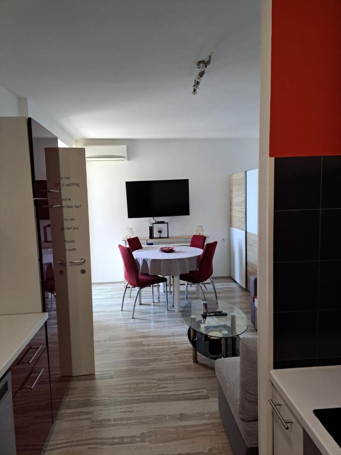 Maris Apartment Split